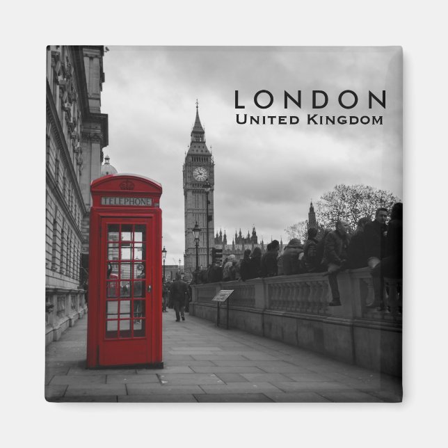 Red telephone box in London text magnet (Front)