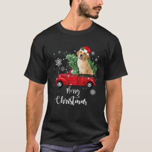 Red Truck Merry Christmas Tree Golden Retriever Ch T-Shirt