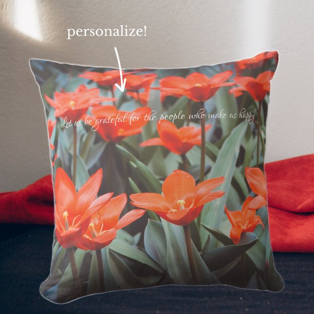 Red tulip field cushion (Creator Uploaded)