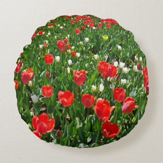 Red Tulip Flower Field Nature Photography Round Cushion (Front)
