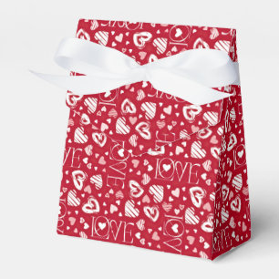 Red Valentine Pattern with LOVE and Heart Motif Favour Box