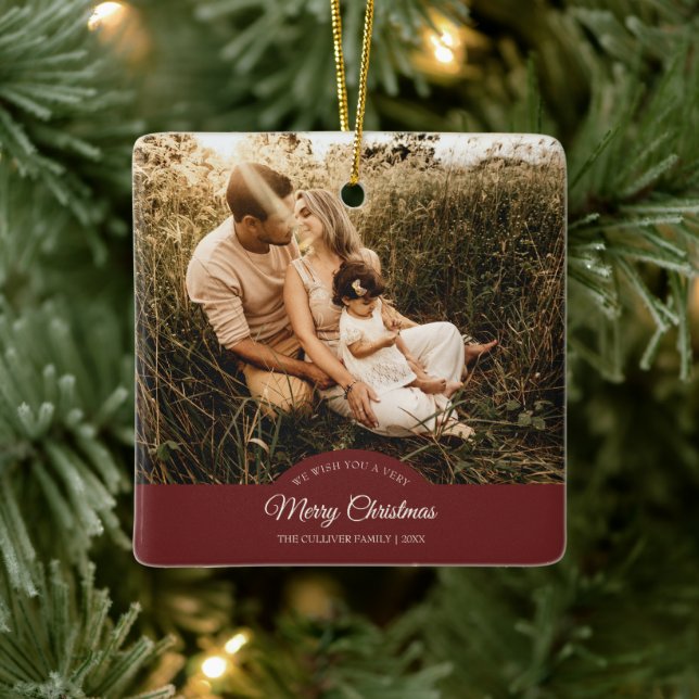 Red Very Merry Christmas Family Photo Ceramic Ornament (Tree)