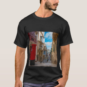 Red vintage mail box in Malta T-Shirt