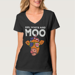 Red White And Moo Patriotic Cow Usa Flag 4th Of T-Shirt