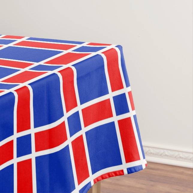 Red White & Blue Tablecloth (In Situ)