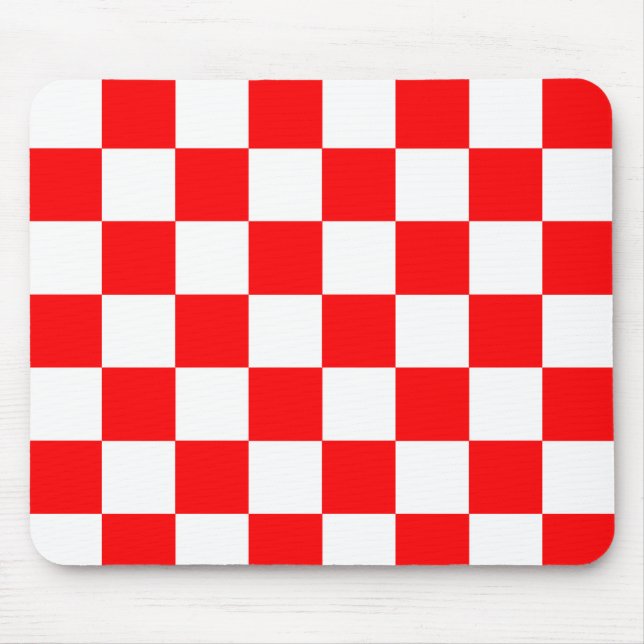 Red White Chequered Check Pattern Mouse Mat (Front)