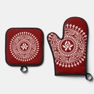 Red & White Festive Rangoli Oven Mitt & Pot Holder Set