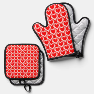 Red White Hearts Pattern Oven Mitt & Pot Holder Set