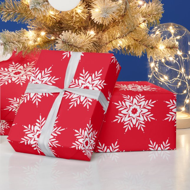 Red White Snowflake Pattern Wrapping Paper (Holidays)