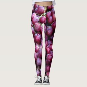 Red Wine Grapes: Luscious Background. Leggings