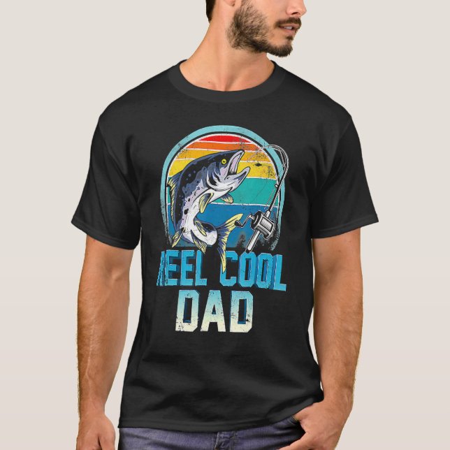 Reel Cool Dad Bass Fish Fisherman Daddy Fishing Me T-Shirt (Front)
