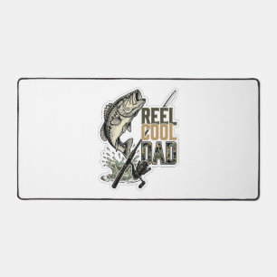 Reel Cool Dad Bass Fishing Vintage Engraving Desig Desk Mat