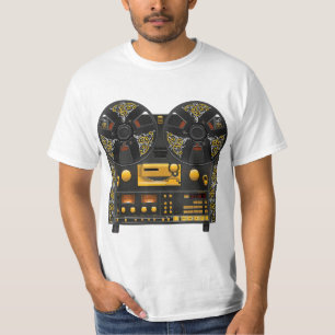 Reel to Reel Tape Deck Recorder with Vintage Scrol T-Shirt