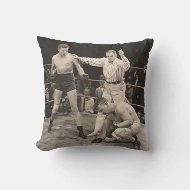 Referee counting over boxer in ringboxing, vintage cushion (Front)