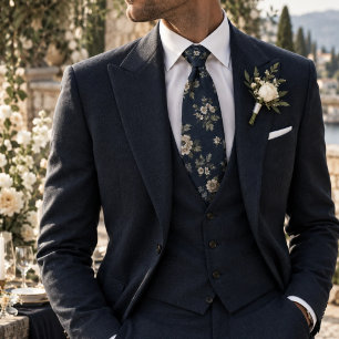Refined Navy Heritage Floral Pattern Tie
