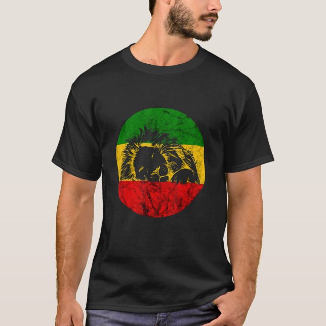 Reggae Lion Of Judah Rasta Etophian Lion Jamaica R T-Shirt (Front)