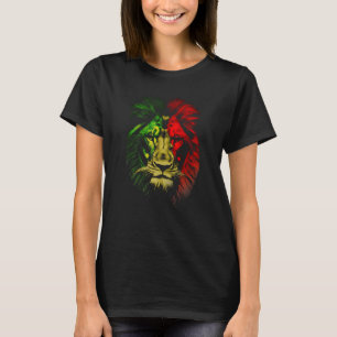 Reggae lion wild cat big cat Jamaica lion T-Shirt