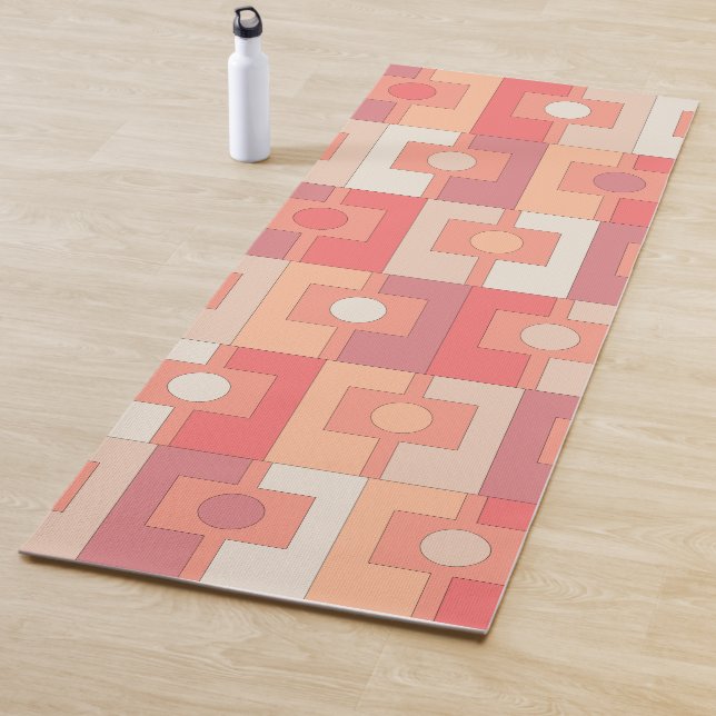 Rektangel Peach Pink Retro Contemporary Geometric Yoga Mat (In Situ)