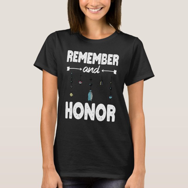 Remember And Honor Orange Day Canada Indigenous Ch T-Shirt (Front)