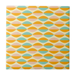 Repeating geometric pattern in beige background tile