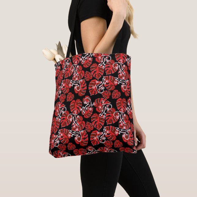 Repeating Salamander And Red Leaf Pattern Tote Bag (Close Up)