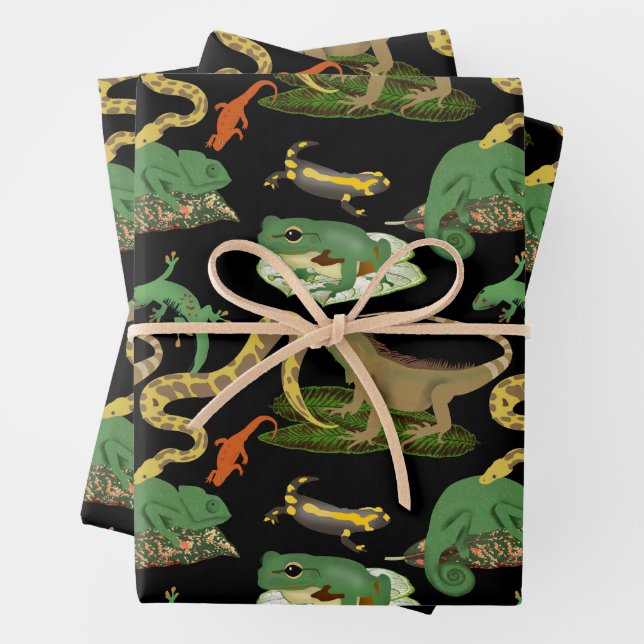 Reptile, Lizards & Amphibians Pattern Wrapping Paper Sheet (In situ)