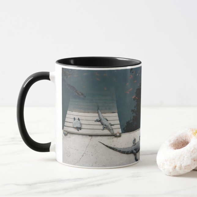 Reptiles Basking Mug (With Donut)