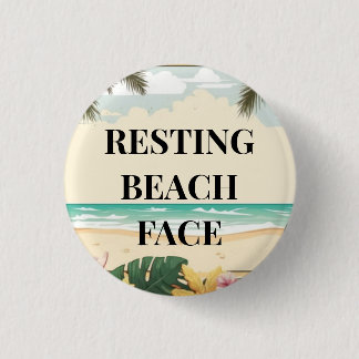 resting beach face 3 cm round badge