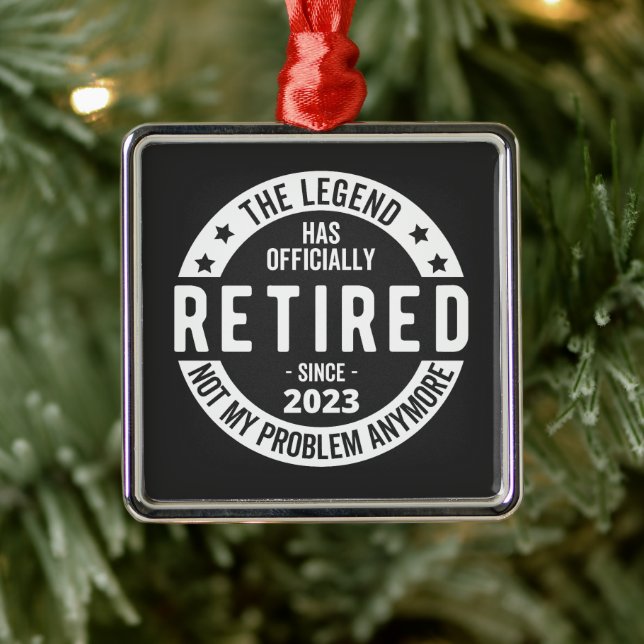 retired 2023 metal tree decoration (Tree)