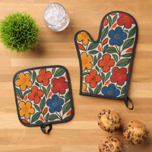 Retro 1960s Style Floral Pattern Oven Mitt & Pot Holder Set