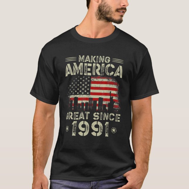 Retro 31St Birthday USA Flag Making America Great T-Shirt (Front)