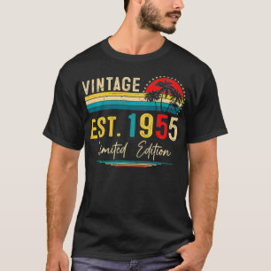 Retro 67th Birthday Party Vintage Born In 1955 67 T-Shirt