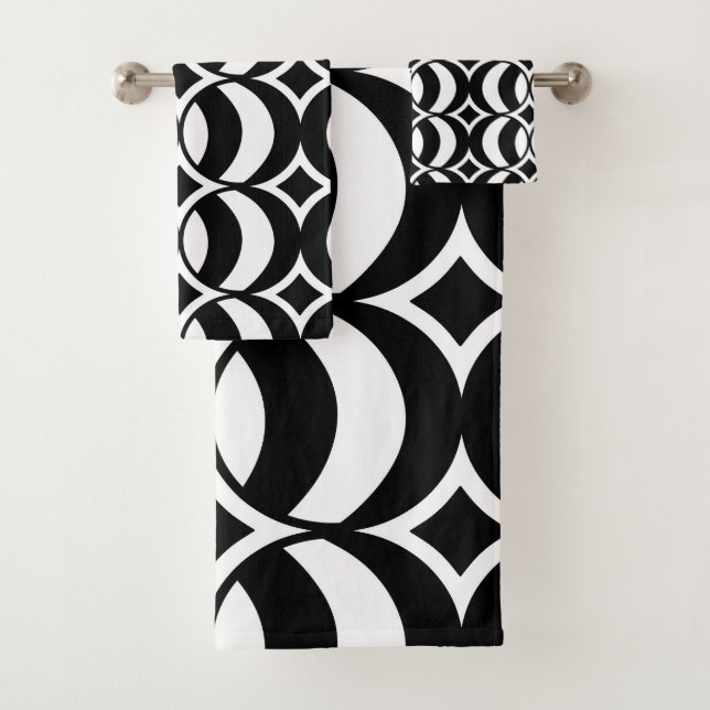Retro 70s Geometric Globe Pattern Black & White Bath Towel Set (Insitu)
