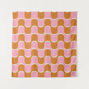 Retro 70s: Gold-Pink Wavy Pattern. Tapestry