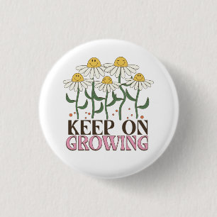 Retro 70s Smiley Face Daisy Keep On Growing 3 Cm Round Badge