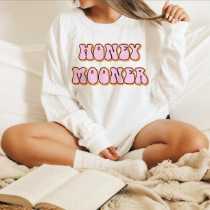 Retro 70's Themed Honeymooner Bride T-Shirt