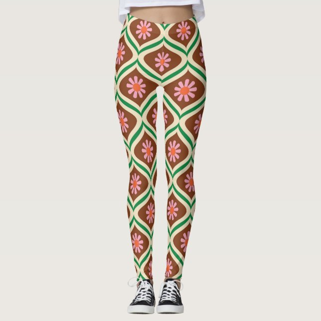 Retro 70s: Vintage Floral Pattern Leggings (Front)