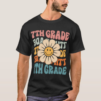 Retro 7Th Grade Daisy Colourful Back To School T-Shirt