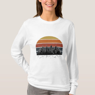 Retro 80s City Skyline Sunset Vintage Cityscape T- T-Shirt
