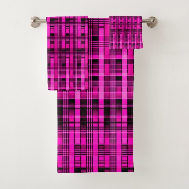 Retro abstract chequered plaid pattern pink black bath towel set (Insitu)