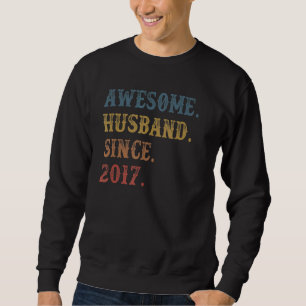Retro Awesome Husband Since 2017 5 Wedding Aniver Sweatshirt