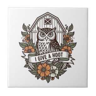 Retro barn owl 'I give a hoot' design Tile