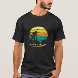 Retro Bayou Yosemite Valley California Bigfoot Sou T-Shirt