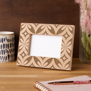 Retro Beige & Brown Geometric Shapes Etched Frames