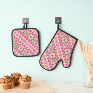 Retro Bell Flower Mandalas  Oven Mitt & Pot Holder Set