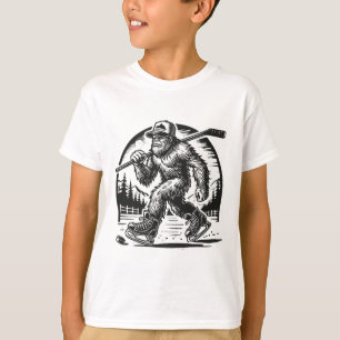 Retro Bigfoot Hockey Funny Sasquatch Bigfoot Playi T-Shirt