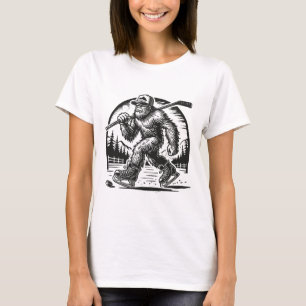 Retro Bigfoot Hockey Funny Sasquatch Bigfoot Playi T-Shirt