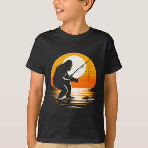 Retro Bigfoot Silhouette Sasquatch Hide And Seek F T-Shirt
