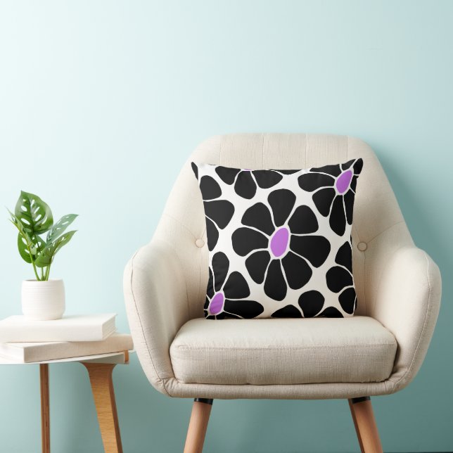 Retro Black and Purple Daisy Pattern Cushion (Chair)