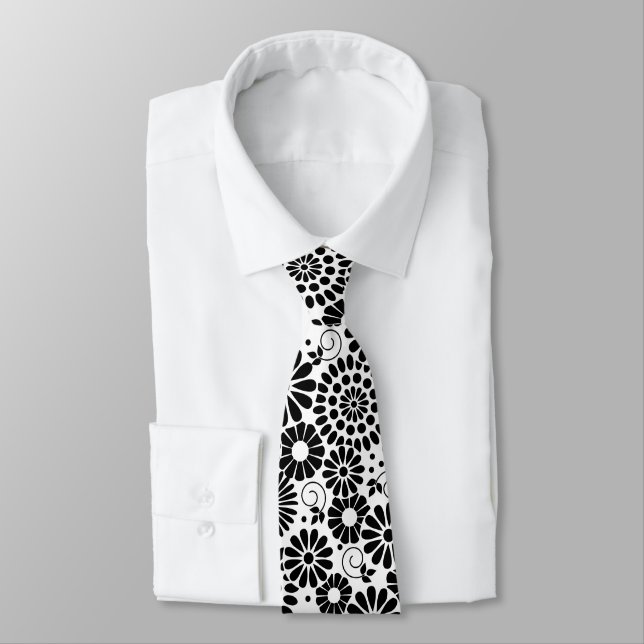 Retro Black and White Chic Folk Flowers Pattern Tie (Tied)
